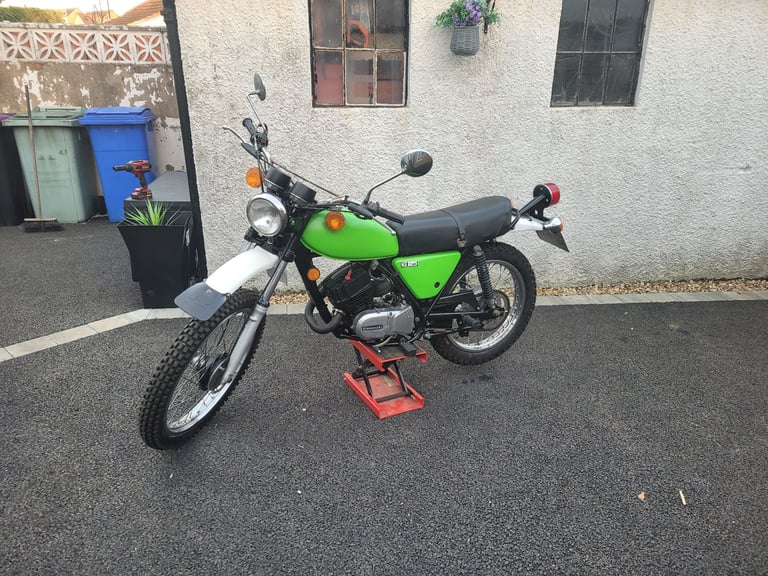 Kawasaki, 1980,Ke 124 (cc)
