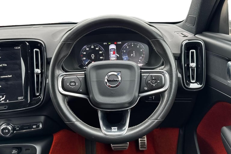 2019 Volvo XC40 2.0 T4 R DESIGN 5dr AWD Geartronic Estate PETROL Automatic