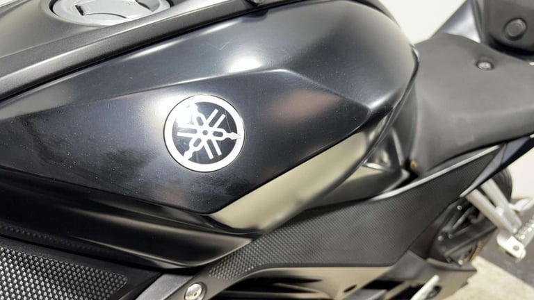 Yamaha R125 125 ABS Super Sports Petrol CVT Euro 4 (15 ps)