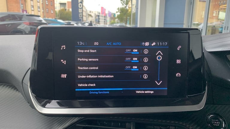 2022 Peugeot 2008 1.2 PureTech Allure Premium + SUV 5dr Petrol Manual Euro 6 (s/s) (100 ps) SUV P...