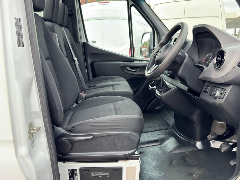 2021 Mercedes-Benz Sprinter 2.0 315 CDI Progressive RWD L3 Euro 6 (s/s) 2dr CHASSIS CAB Diesel Ma...
