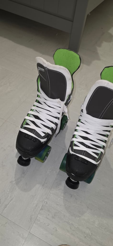 Bauers skates