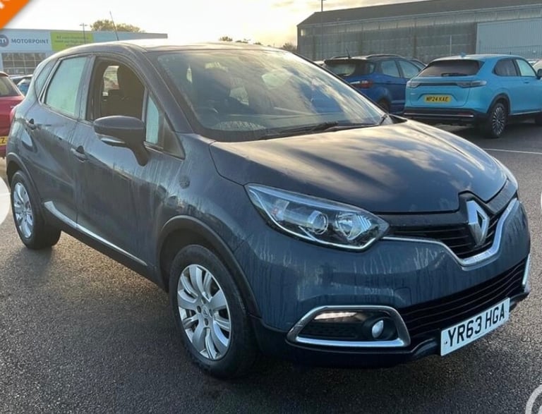 image for 2013 Renault Captur 0.9 TCE 90 Expression+ Energy 5dr HATCHBACK Petrol Manual