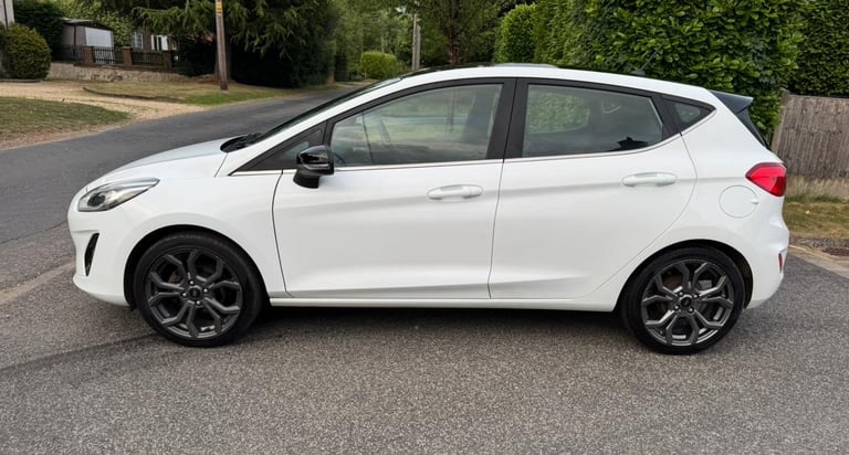 2018 FORD FIESTA 1.0T ZETEC 5 DOOR RUNS/DRIVES GREAT WET BELT DONE JUST SERVICED