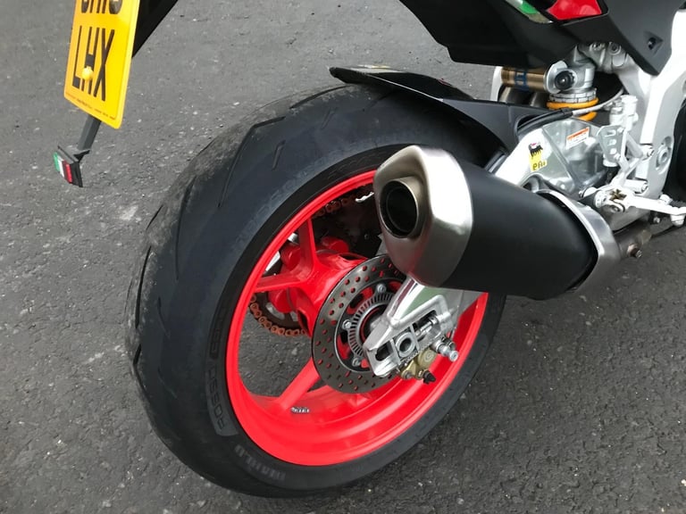 APRILIA TUONO 1100 V4 FACTORY, 2016(16), 3 OWNERS, IMMACULATE CONDITION, £6795