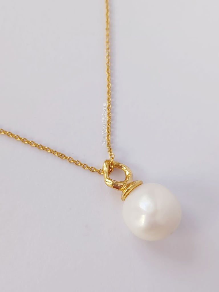 24K Gold Plated Large Genuine Pearl Necklace for Women Elegant Minimalist