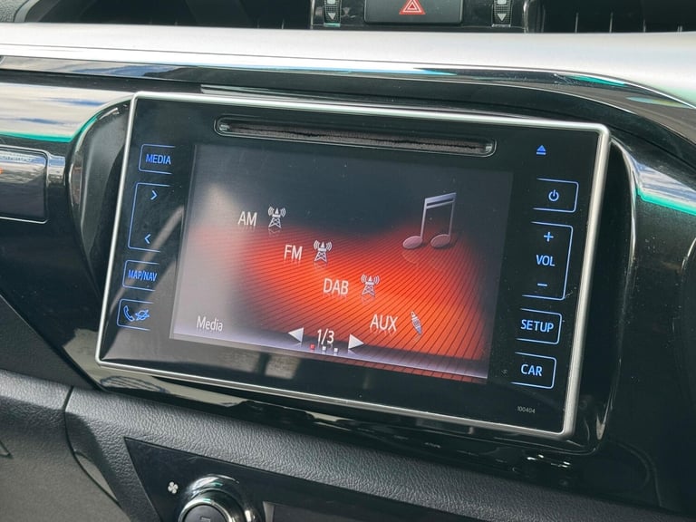 2018 Toyota Hilux 2.4 D-4D Invincible Auto 4WD Euro 6 (s/s) 4dr (TSS) PICK UP Diesel Automatic