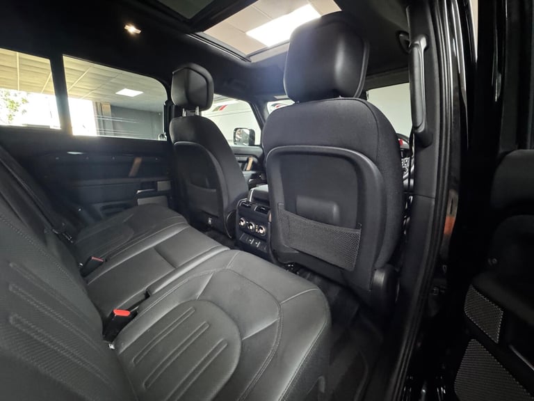 2023 Land Rover Defender 130 3.0 D300 MHEV X Auto 4WD Euro 6 (s/s) 5dr ESTATE Diesel Automatic