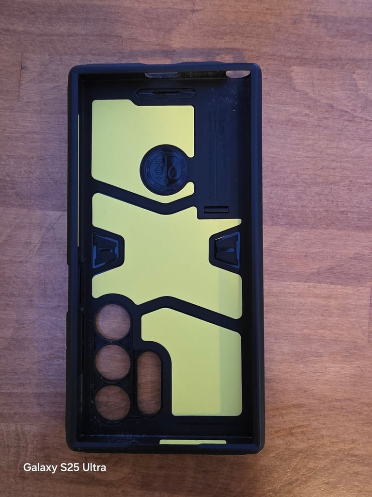 Spigen case for Samsung S24 Ultra