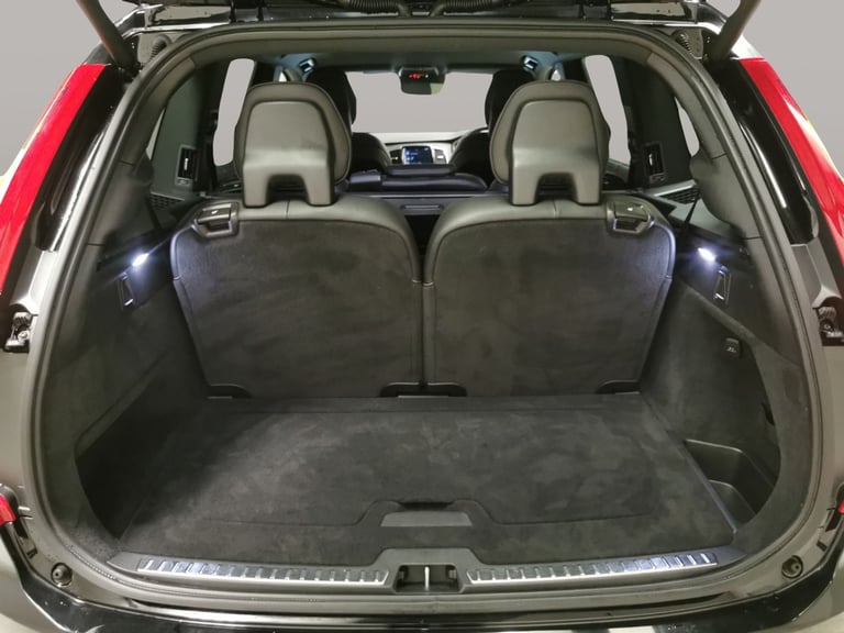 2019 Volvo XC90 2.0h T8 Twin Engine 11.6kWh R-Design SUV 5dr Petrol Plug-in Hybrid Auto 4WD Suv P...