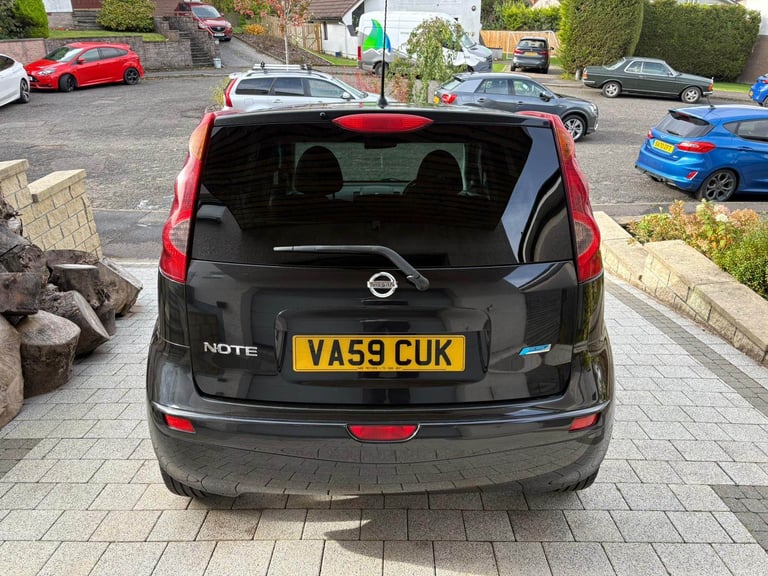 2009 Nissan Note 1.4 N-Tec 5dr – 72,000 miles – Black – Manual
