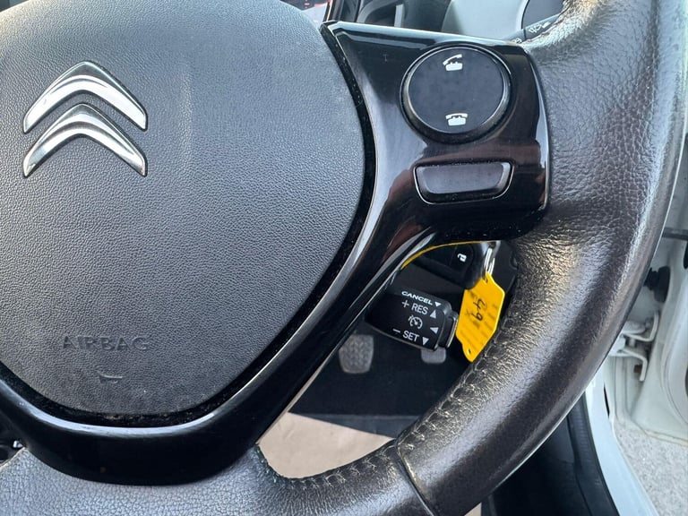 2014 Citroen C1 1.0 VTi Flair Airscape Euro 5 (s/s) 5dr (Euro 5) HATCHBACK Petrol Manual