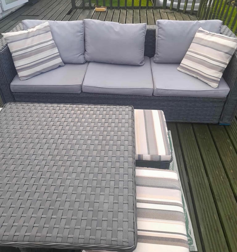 Grey Rattan Garden Furniture Set