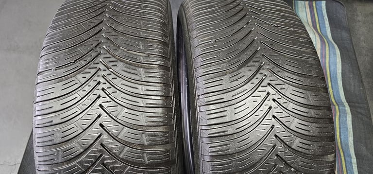 image for 215 55 18   2 x tyres BFGoodrich All Season SUV