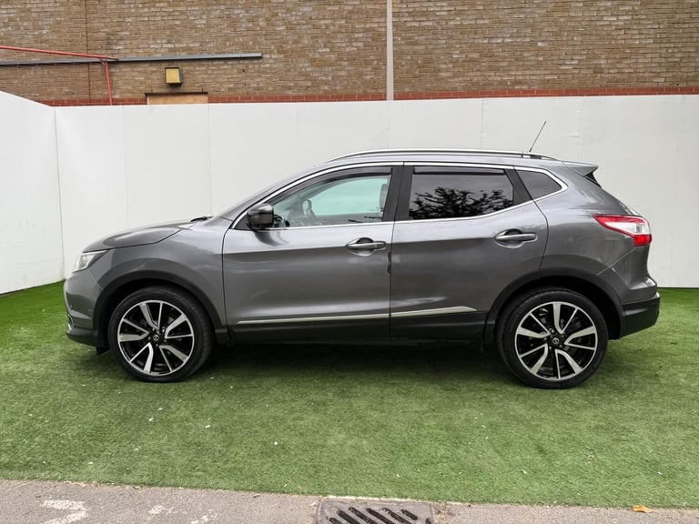 2014 Nissan Qashqai 1.5 dCi Tekna 2WD Euro 5 (s/s) 5dr HATCHBACK Diesel Manual
