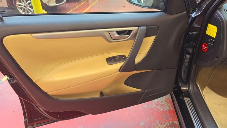 2005 Volvo V70 2.5 automatic 300bhp rare car  Petrol Automatic