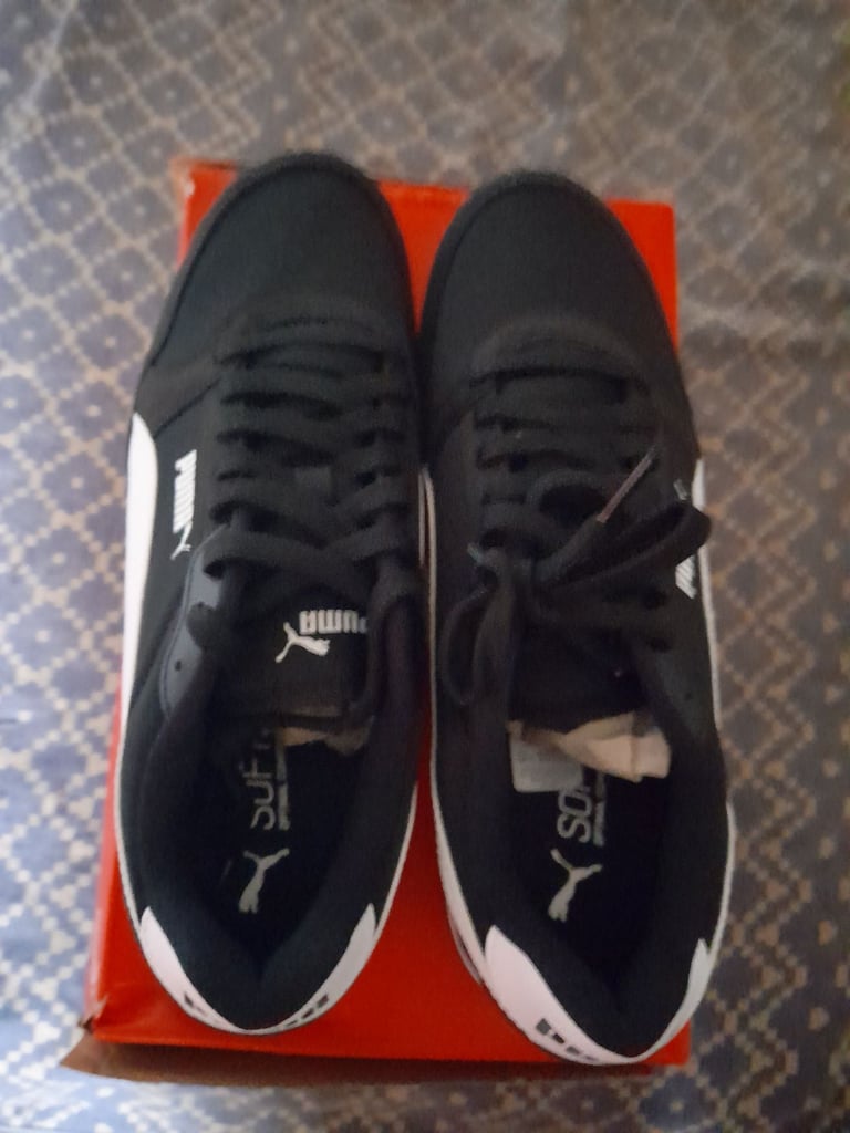 image for Mens trainers 