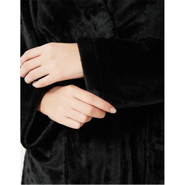  house of fraser dressing gowns luxuriously soft, all sizes, , gowns r all  new in retail packaging.