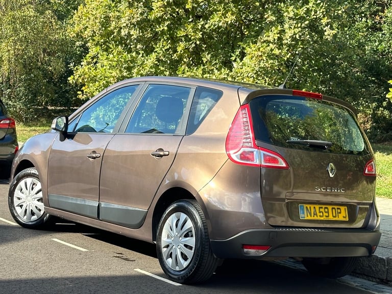 2009 Renault Scenic 2.0 VVT Expression CVT Euro 5 5dr MPV Petrol Automatic