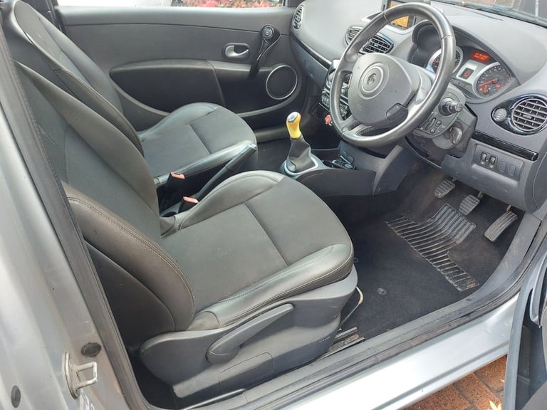 2012 Renault Clio 1.2 LONG MOT FSH Drives Superb 