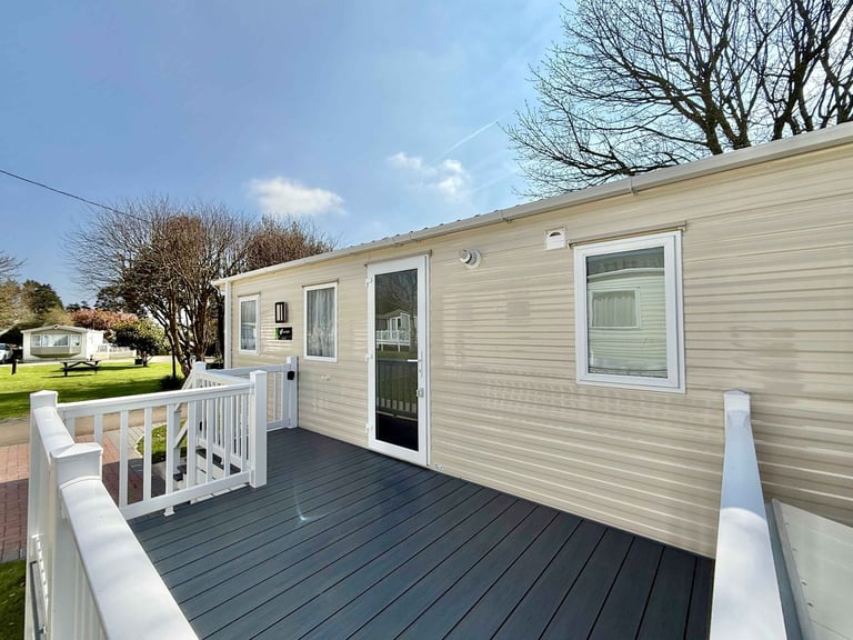 Ex demo New Willerby Linwood static caravan for sale at St Agnes Holiday Park, Truro TR4 8HS