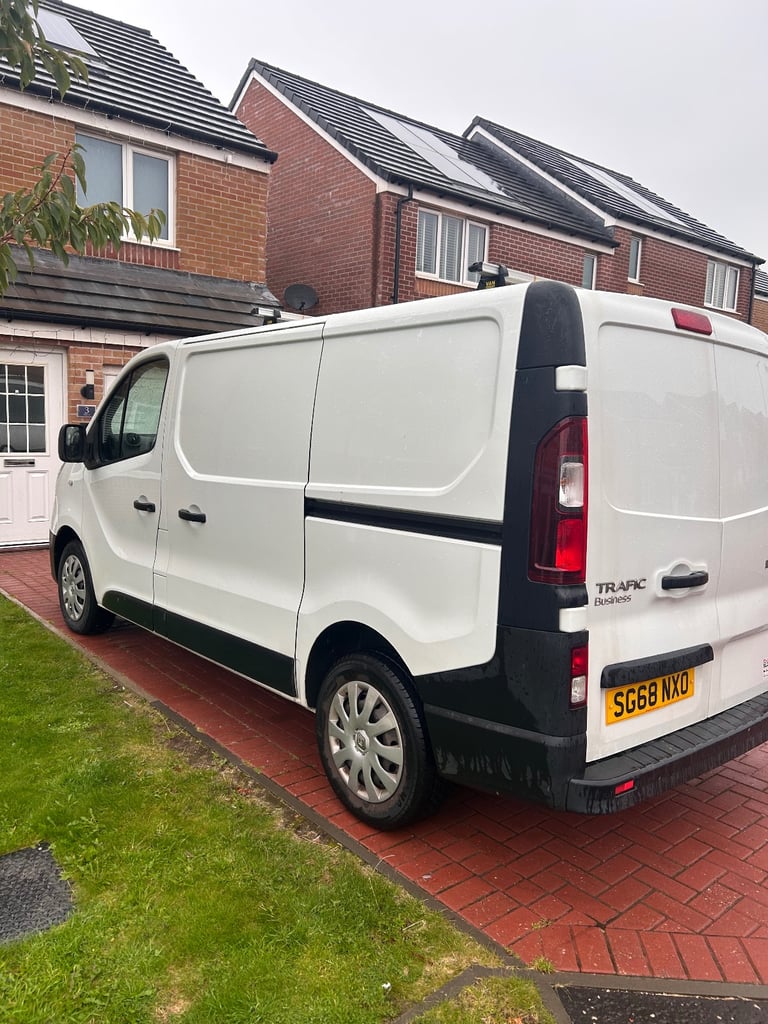 Renault, TRAFIC, Panel Van, 2018, Manual, 1598 (cc)