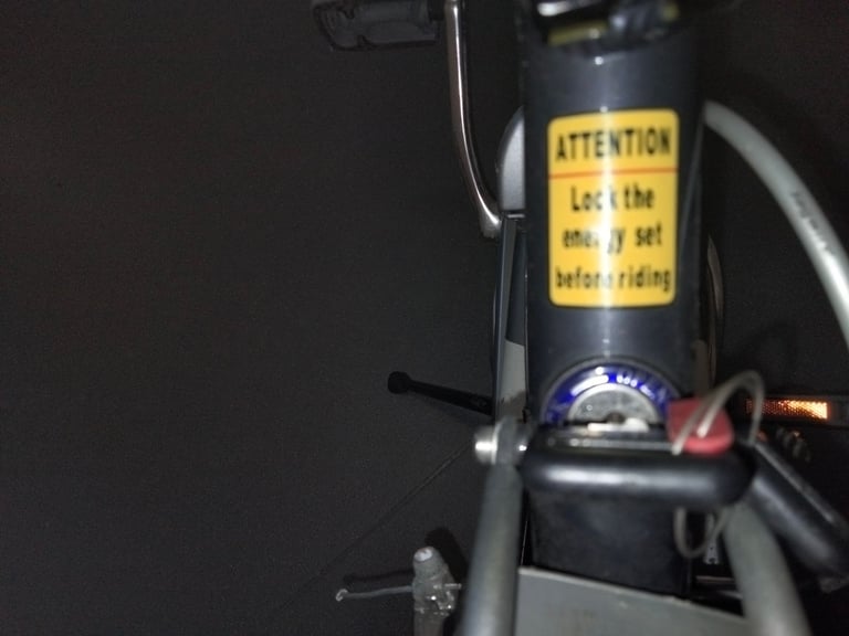 Lafree eletrice bike VGC needs batter comes with keys