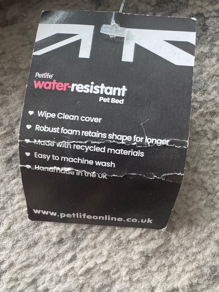 Water resistant Pet Bed / Dog Bed