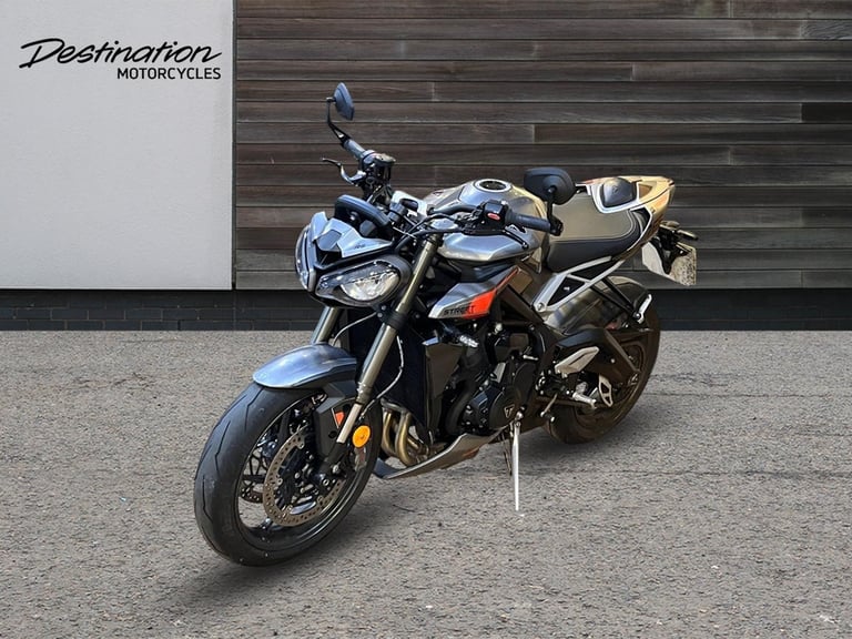 2024 Triumph Street Triple 765 RS STANDARD COLOUR Petrol silver 6 Speed