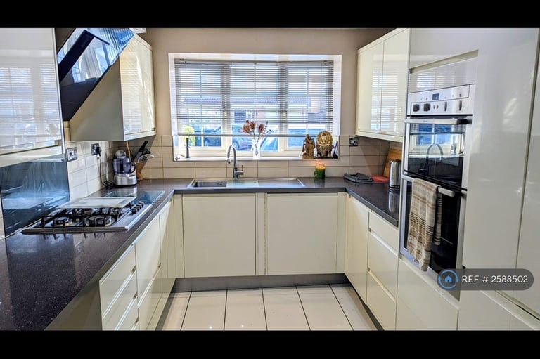 1 bedroom in Advice Avenue, Grays, RM16 (#2588502)