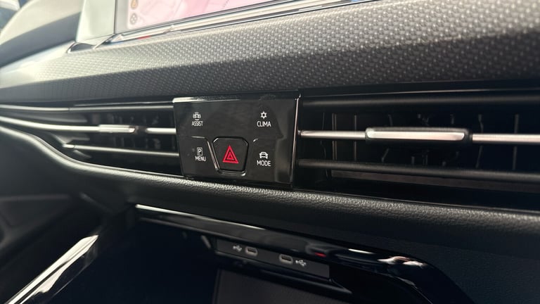 2024 Volkswagen Golf 2.0 TDI 150 R-Line 5dr DSG Diesel Hatchback Hatchback Diesel Automatic