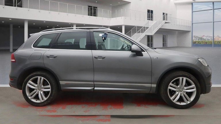 2014 Volkswagen Touareg 3.0 V6 TDI 245 R-Line 5dr Tip Auto ESTATE DIESEL Automatic
