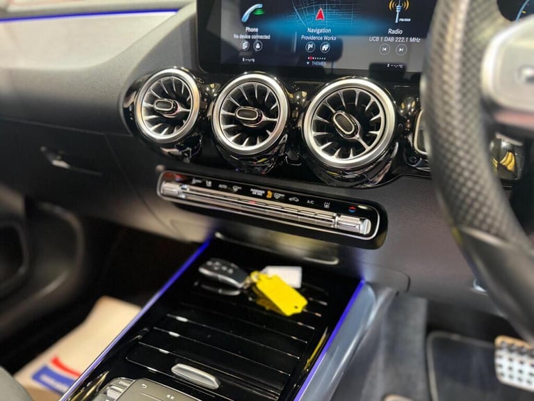 2022 Mercedes-Benz EQA EQA 300 66.5kWh AMG Line (Premium) Auto 4MATIC 5dr ESTATE Electric Automatic