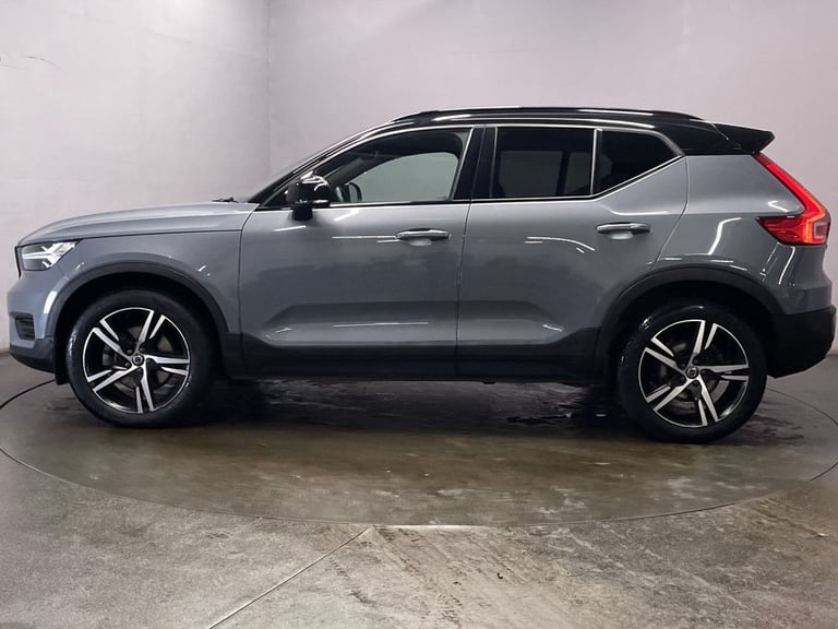 2021 Volvo XC40 2.0 B4 MHEV R-Design SUV 5dr Petrol Hybrid Auto Euro 6 (s/s) (197 ps) ESTATE PETR...