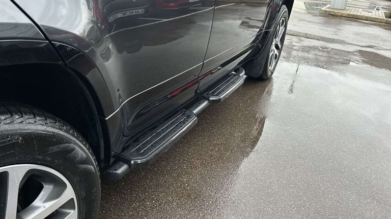  Land Rover Defender 3.0 D250 X-Dynamic SE 110 5dr Auto SUV Diesel Automatic