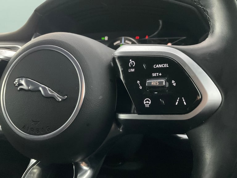 2024 Jaguar I-Pace 400 90kWh R-Dynamic SE Black SUV 5dr Electric Auto 4WD (400 ps) - CARPLAY - Su...