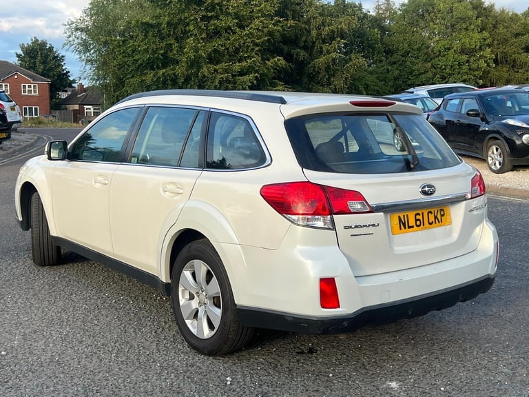 2011 Subaru Outback 2.5i S Outback 5dr Lineartronic ESTATE Petrol Automatic