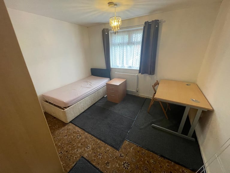 double room £500  free wifi
