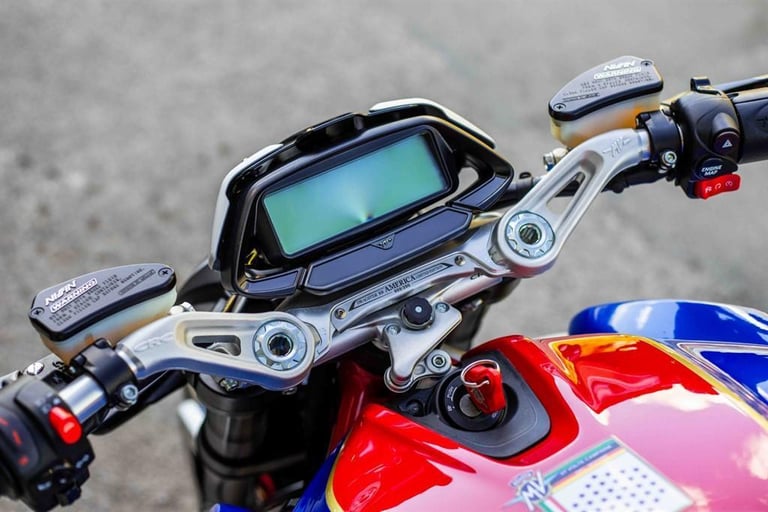 MV Agusta Dragster RARE AMERICAS EDITION ! 200 EVER MADE ! STUNNING COLLECTOR