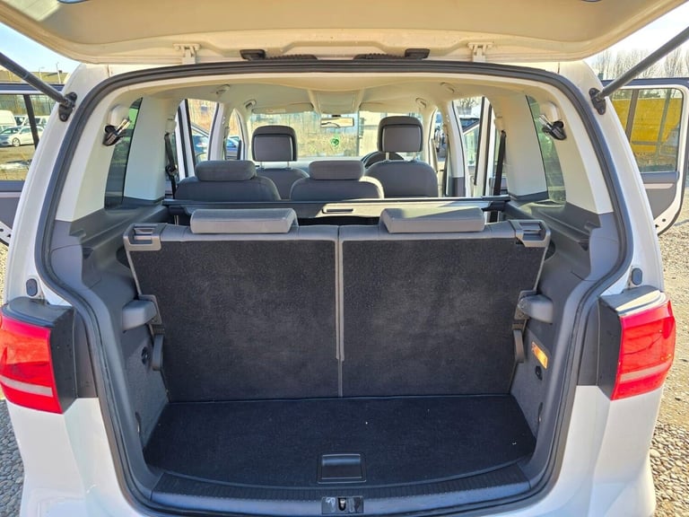 2014 Volkswagen Touran 1.4 TSI BlueMotion Tech SEL DSG Euro 6 (s/s) 5dr MPV Petrol Automatic