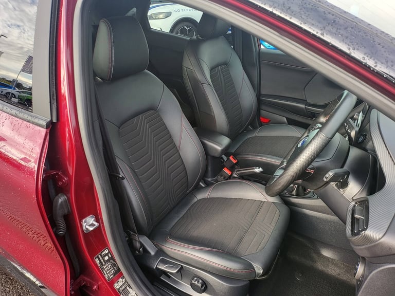 2023 Ford Puma 1.0 EcoBoost Hybrid mHEV Vivid Ruby Edition 5dr Hatchback HYBRID ELECTRIC Manual