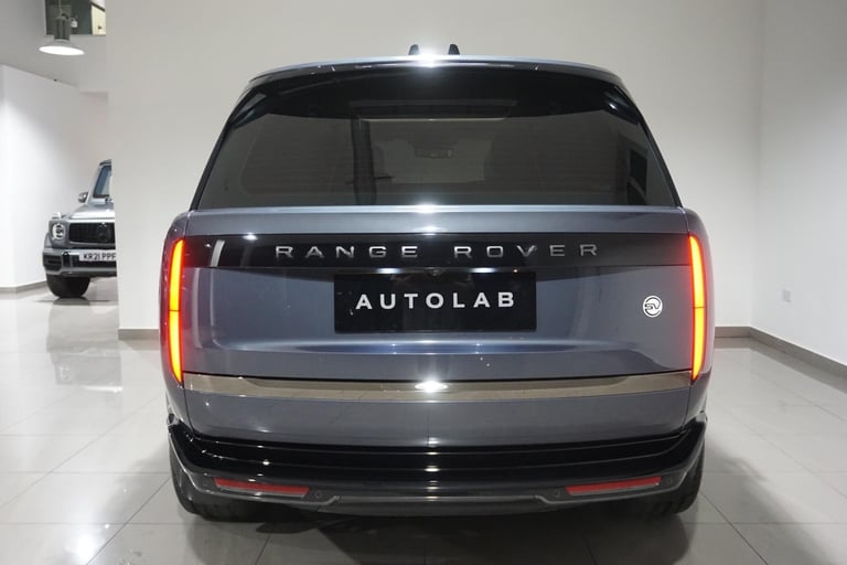 2023 Land Rover Range Rover 3.0 P550e 38.2kWh SV SUV 5dr Petrol Plug-in Hybrid Auto 4WD Euro 6 (s...