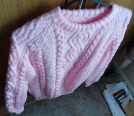 Beautifully - Hand Knitted Arron Jumper - Medium - Pink - as per attached photos