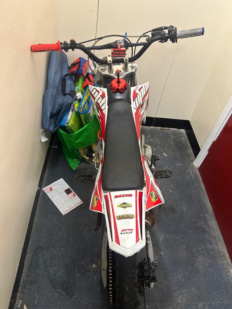 M2r 110