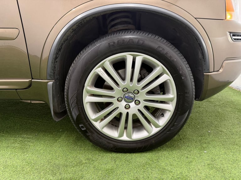 2014 Volvo XC90 2.4 D5 [200] Executive 5dr Geartronic ESTATE Diesel Automatic