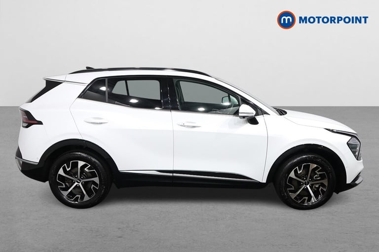 2023 Kia Sportage 1.6T GDi HEV 4 5dr Auto ESTATE PETROL/ELECTRIC Automatic