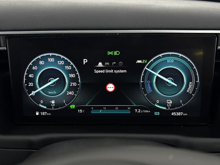 2022 Hyundai TUCSON 1.6 h T-GDi Ultimate SUV 5dr Petrol Hybrid Auto Euro 6 (s/s) (230 ps) - HEA S...