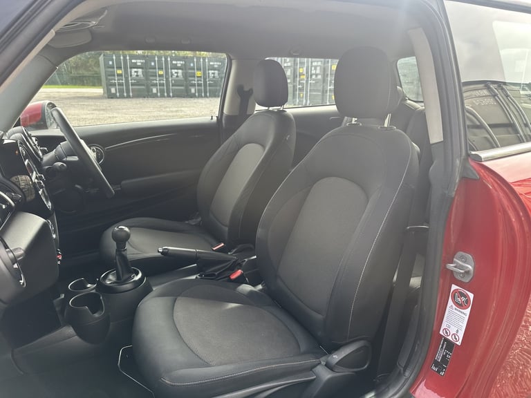 MINI HATCH 1.5 Cooper 3-Door Hatch 2014