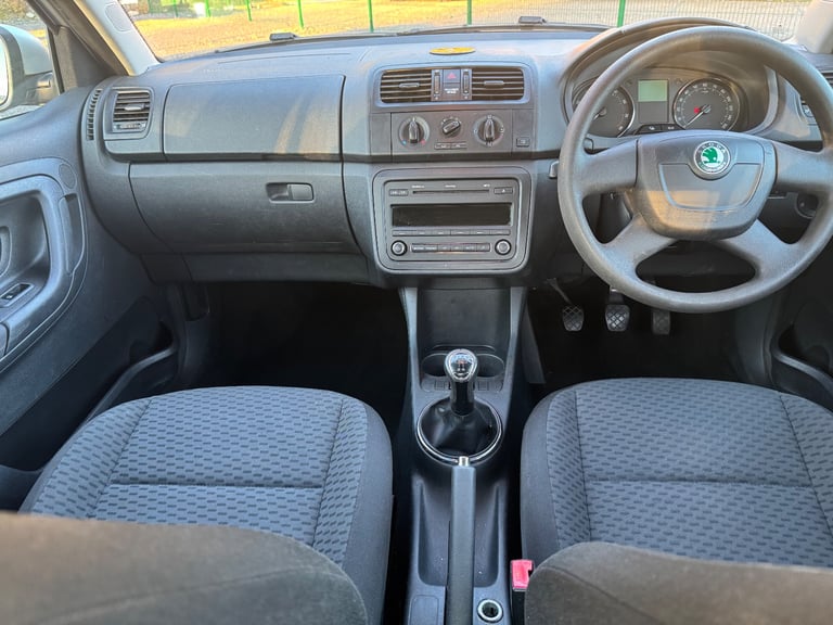 Skoda, FABIA, Hatchback, 2013, Manual, 1198 (cc), 5 doors