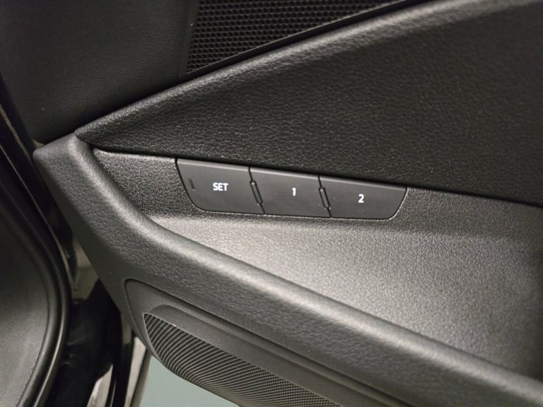 2020 Audi e-tron 300kW 55 Quattro 95kWh 5dr Auto ESTATE ELECTRIC Automatic